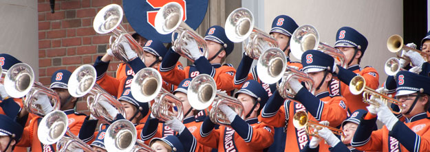 SU band performing